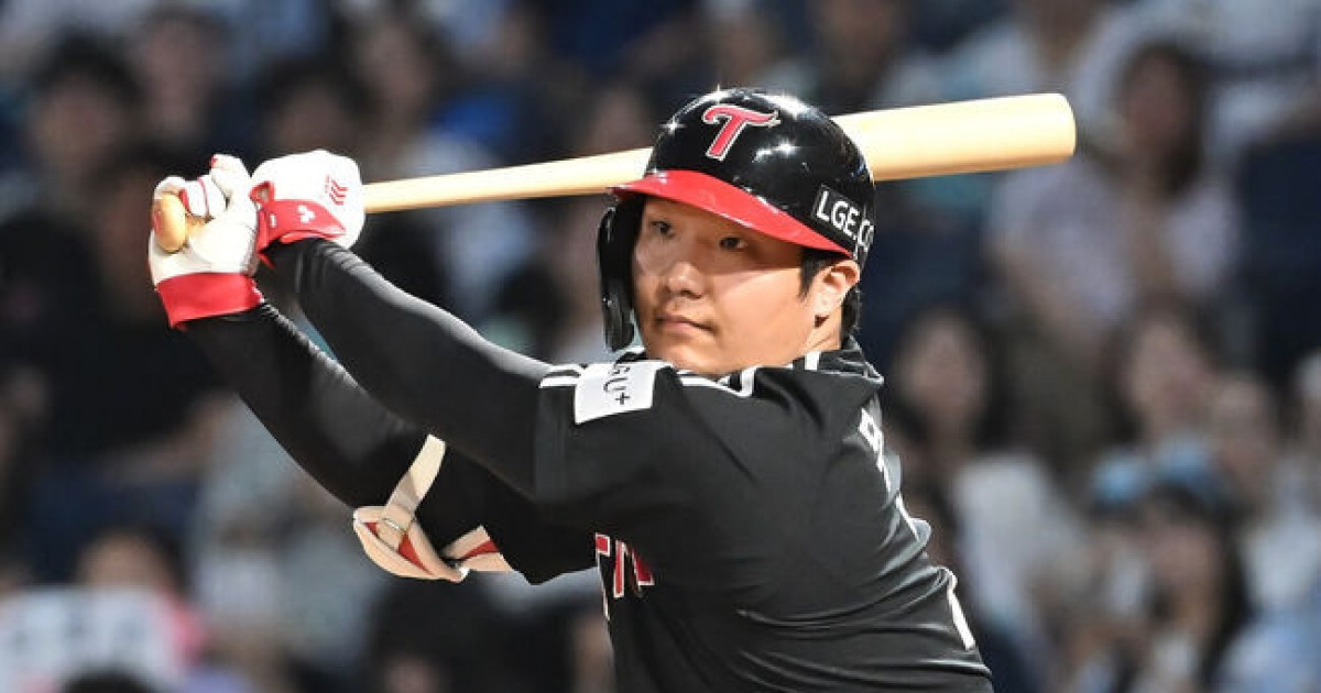'충격 역전패' LG 파격 라인업 떴다...3번 문성주, 6번 문보경...불펜투수 아무도 2군행 없다
