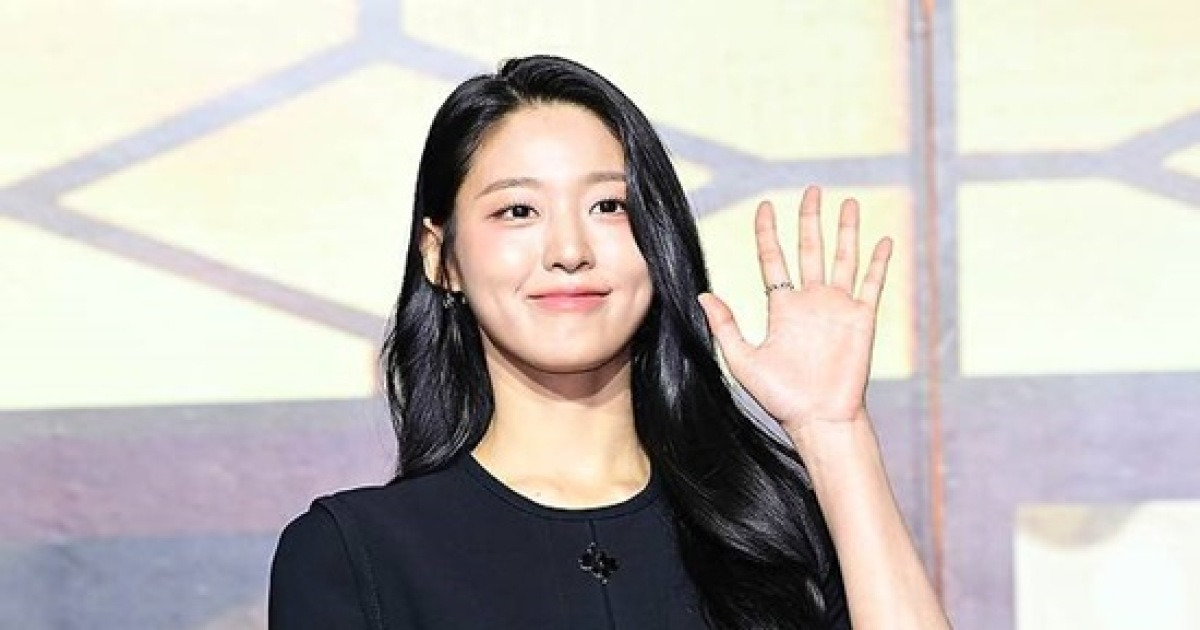 [단독] 설현, FA 시장 나왔다…소속사 이음해시태그와 '결별'