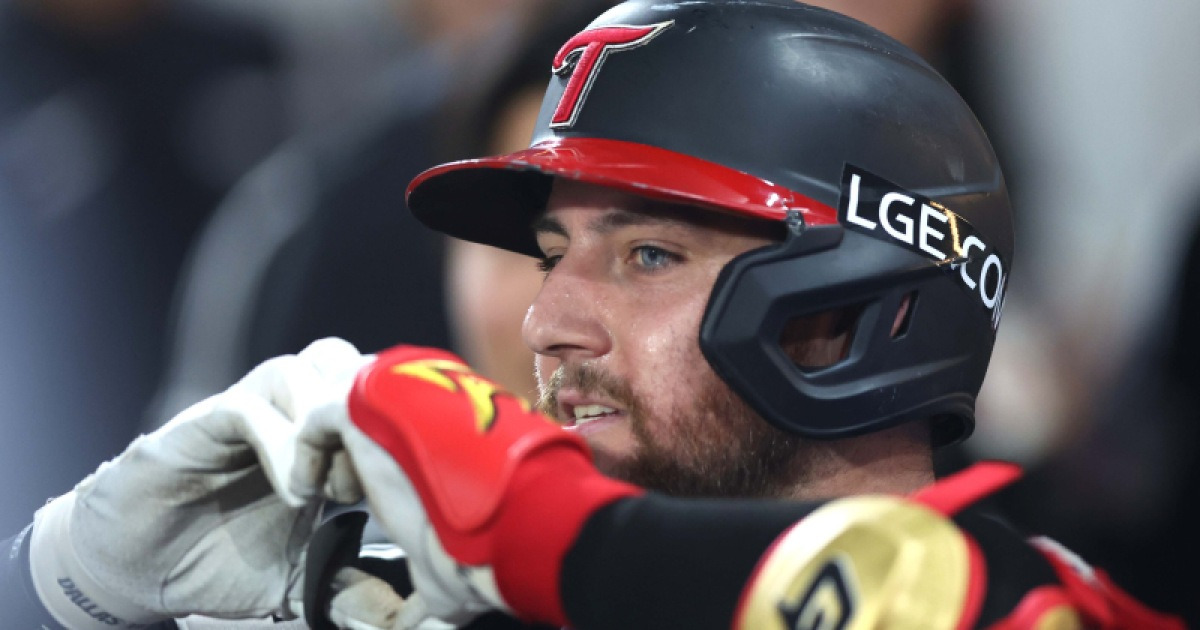 가을 냄새 맡은 오스틴 "LG 최고의 외국인 선수로 남고 싶다" [IS 피플]