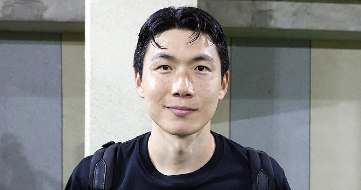 “호날두와 꼭 유니폼 교환하고 싶어” 김인성의 바람···“모스크바 있을 때 붙어봤었어... 은퇴 전 꼭 다시 만났으면” [이근승의 믹스트존]