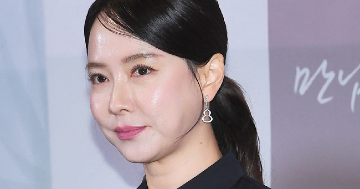 송지효 “감정 잃은 캐릭터, 나와 비슷해…촬영하며 치유됐다”(만남의 집)
