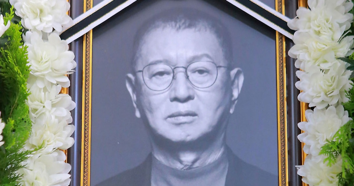 故 전유성 마지막 길 외롭지 않게…28일 KBS서 노제, 후배들 배웅 받는다