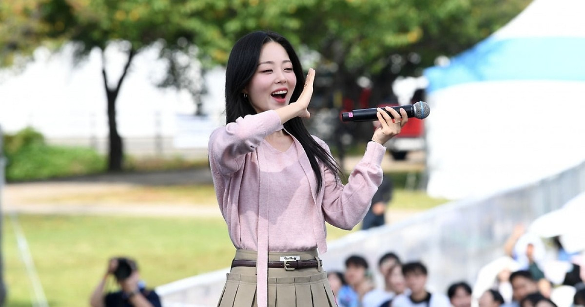 박혜원, 발매 전 깜짝 스포했다…무반주 라이브 열창에 쏟아진 '환호' [ATA프렌즈]