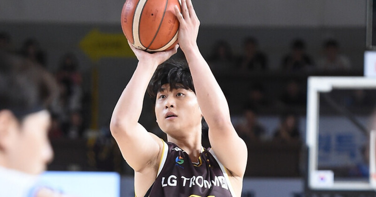 [OPEN MATCH] ‘달라진 공격 적극성’ 팀 최다 득점으로 LG 승리 이끈 박정현