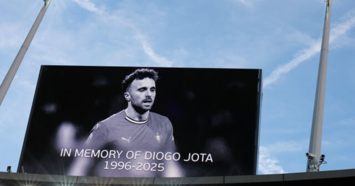 리버풀, 조타 계약금 전액 정산 후 가족들에게 지급…슬롯 감독 "축구계에서는 절대 당연한 일이 아니다"