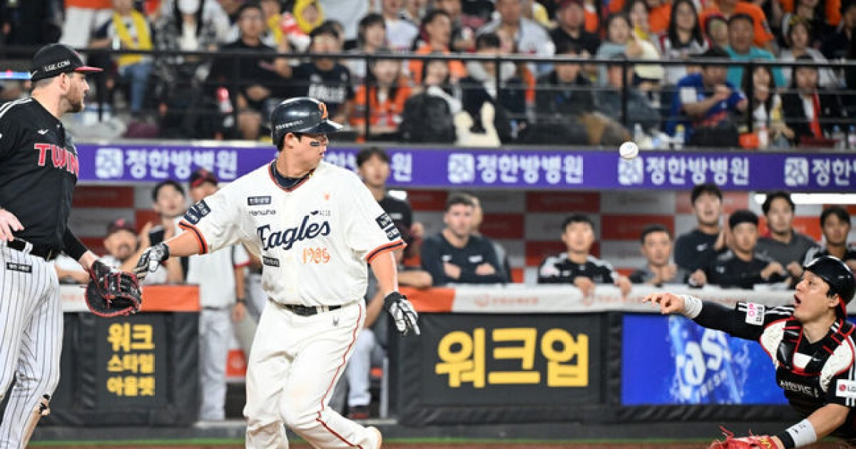 65억 포수, 왜 어이없는 태그 실수를 했을까…우승 걸린 경기, 1점차에서 방심이 웬말인가