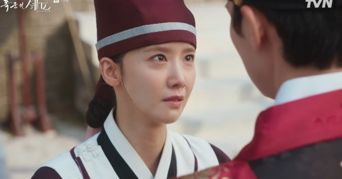 "연모합니다" 임윤아, 이채민에 고백→갑신사화 막았다 (폭군의 셰프) [TV나우]
