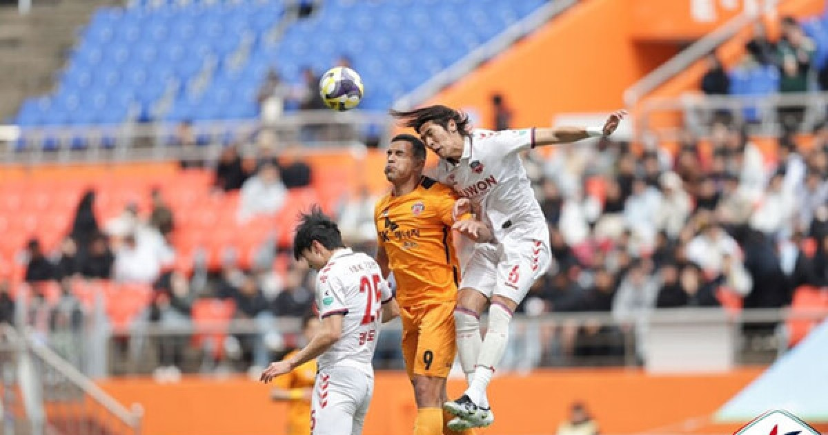 '김정수 감독대행 첫 경기' 제주SK, 수원FC전 선발 라인업 발표