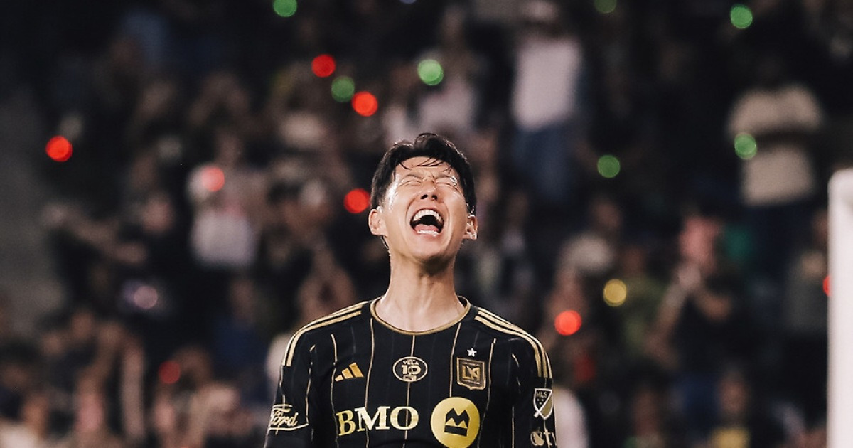 "손흥민이 직접 스쿼드 짠다" 무소불위 권력→한국 선수 영입도 직접…"쏘니, 메시급 특권 가졌어"