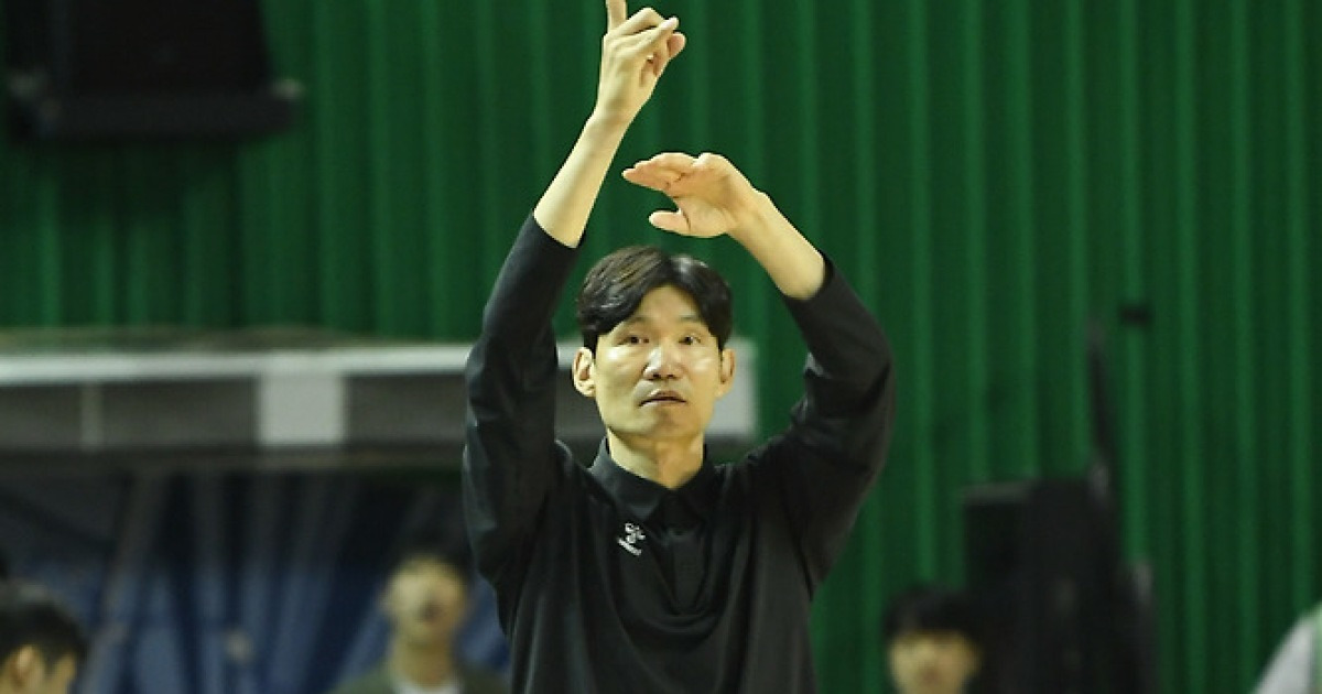 [현장인터뷰]김주성 감독의 조심스런 평가 "헨리 엘런슨, 한국 농구에 얼마나 적응하느냐가 중요"