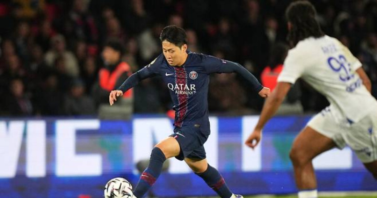 '2골 모두 기여' 이강인, 80분 활약…PSG, 2 대 0 완승에 단독 1위 질주