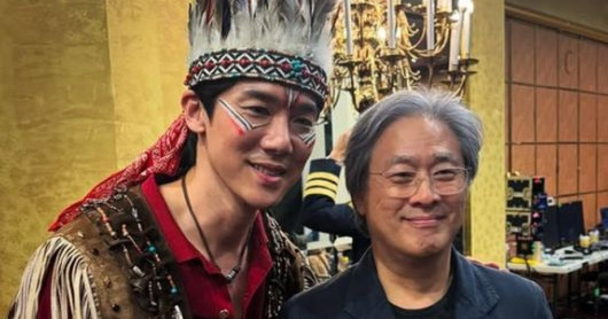 손예진X이병헌 옆 유연석, 22년 만에 박찬욱 감독 재회도 '어쩔수가없다'