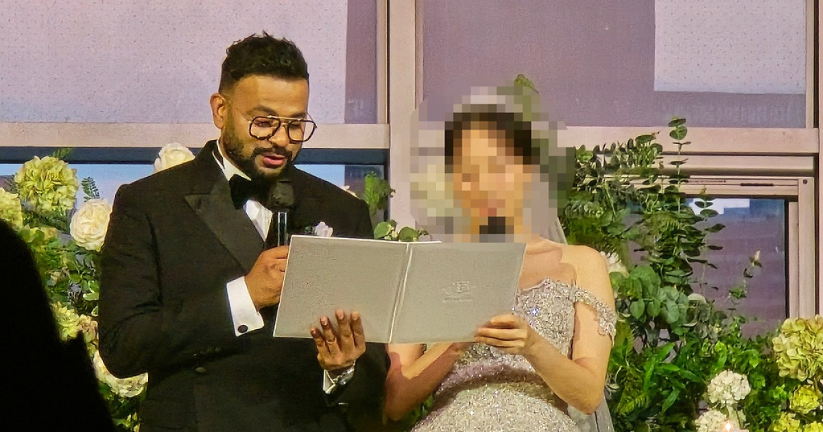 [단독] ‘아빠된지 5개월’ 럭키, 행복한 결혼식···‘비정상회담’ 특급 의리