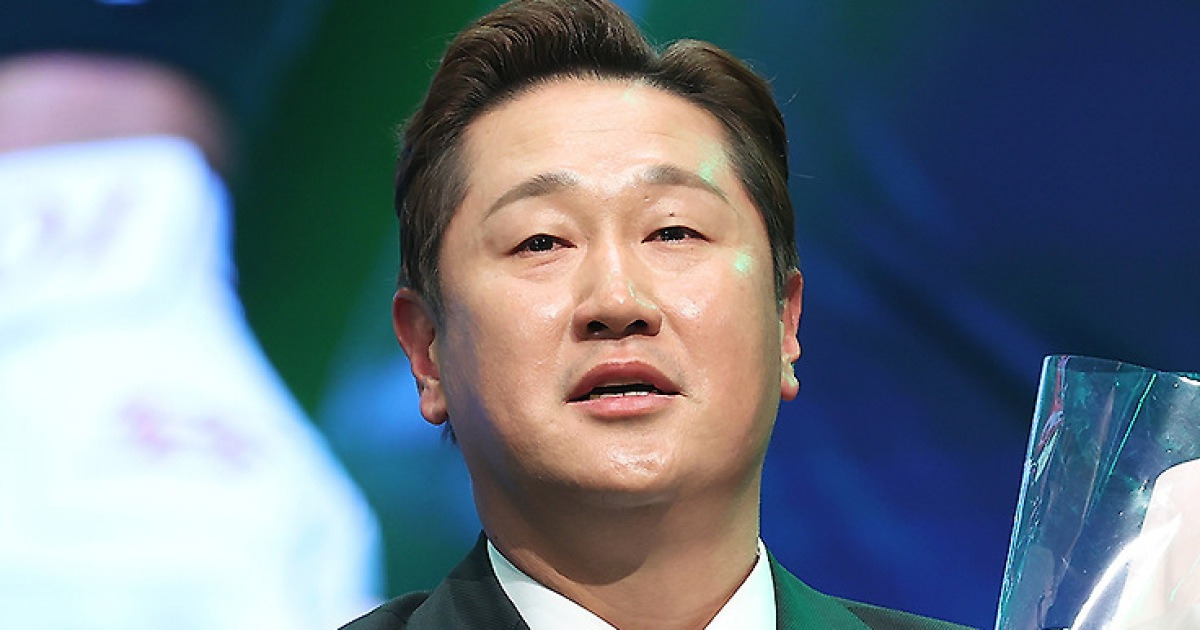'이대호 또 경남고 후배들에 크게 쐈다' 회식비 1294만원 레전드 경신, 삼성이 지명한 에이스는 "추억 쌓자고 나간 대회였는데…"