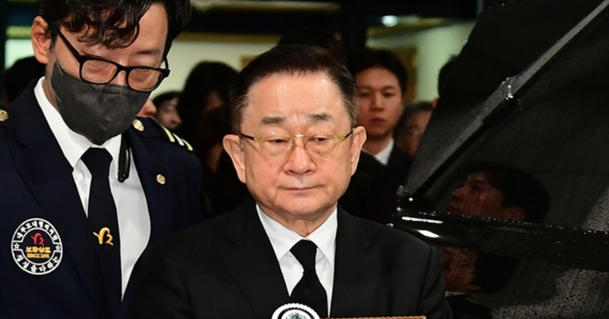 ‘코미디 대부’ 전유성 영면…김신영 “나의 어른, 교수님”