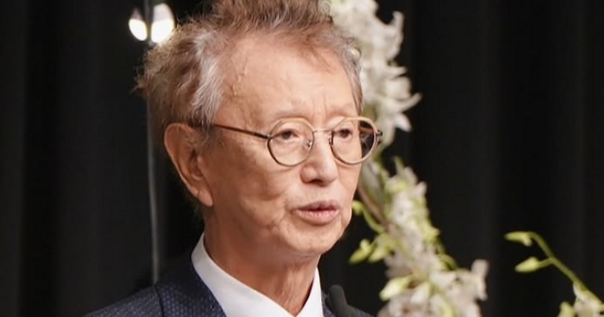 전유성, 生前 묘비명 “웃지마, 너도 곧 와”…마지막까지 유머 남기고 떠나다