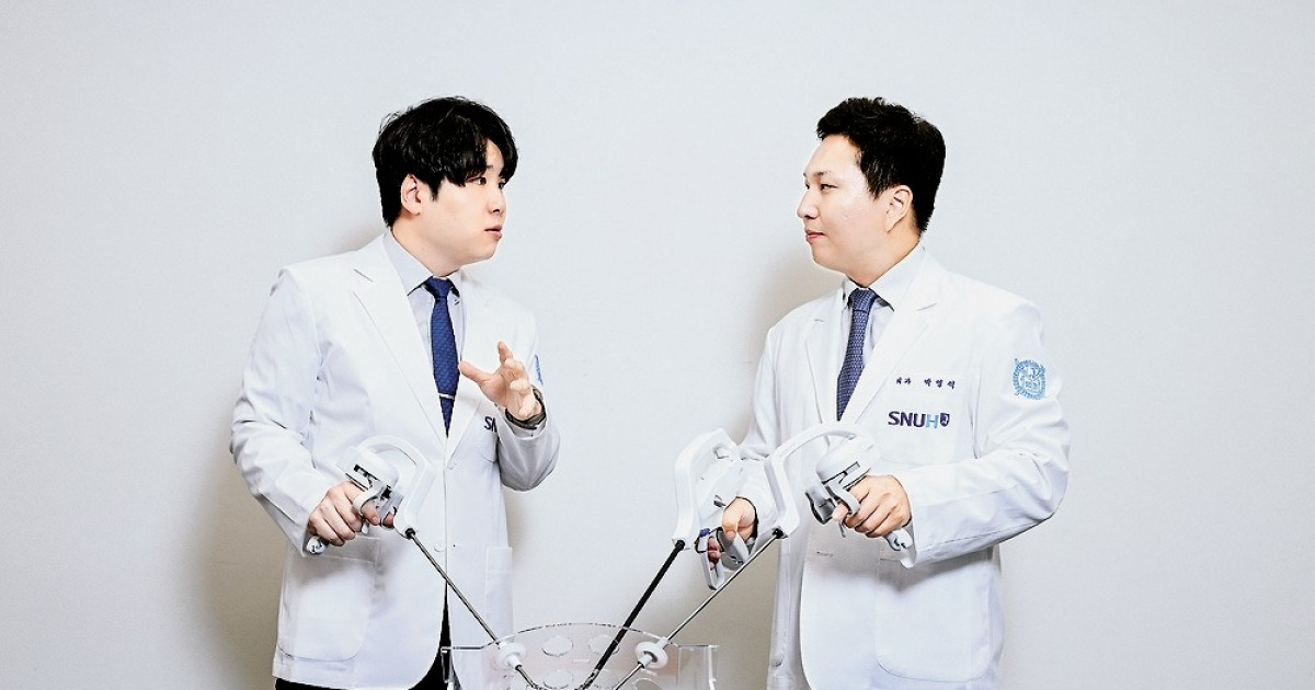 [Health&] “고도 비만 수술, 다관절 복강경 기구로 정확도·안전성 높여”
