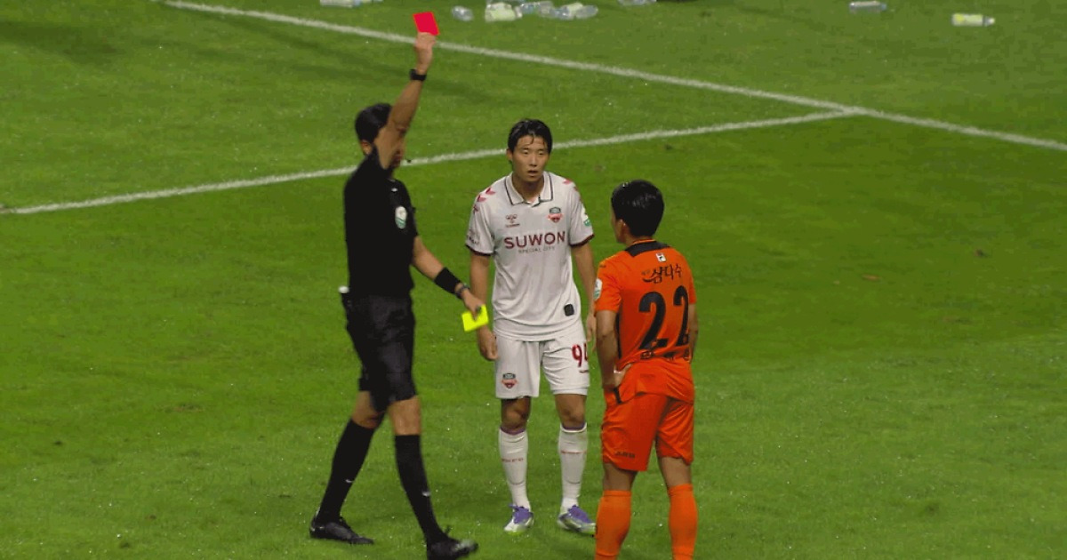 초유의 ‘4명 퇴장’…프로축구연맹 제주에 경위서 요구