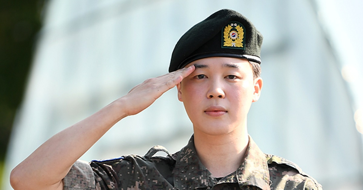 방탄소년단 지민 삼부자, 초록우산 ‘그린노블클럽 삼부자 가족회원’ 탄생