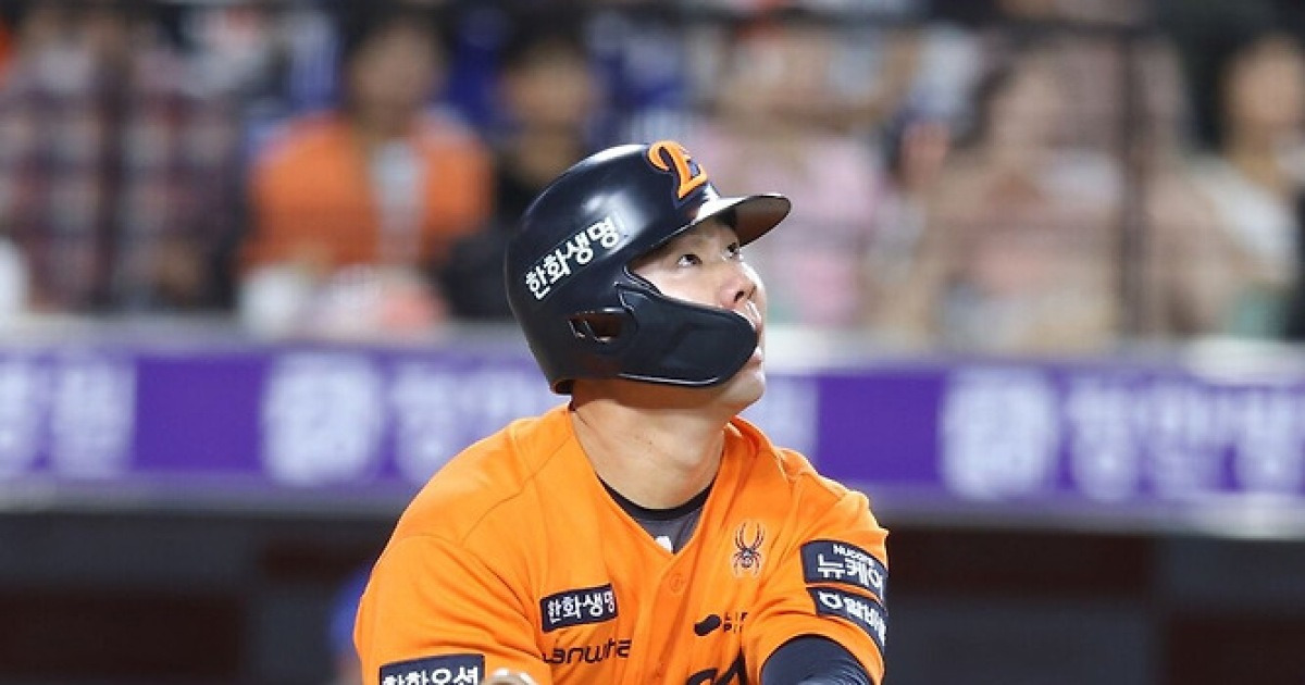 한화 1위하고도 챔피언결정전 못간다…김인환 3점포 터졌지만 홈런 2방에 넉다운, KT에 역전패