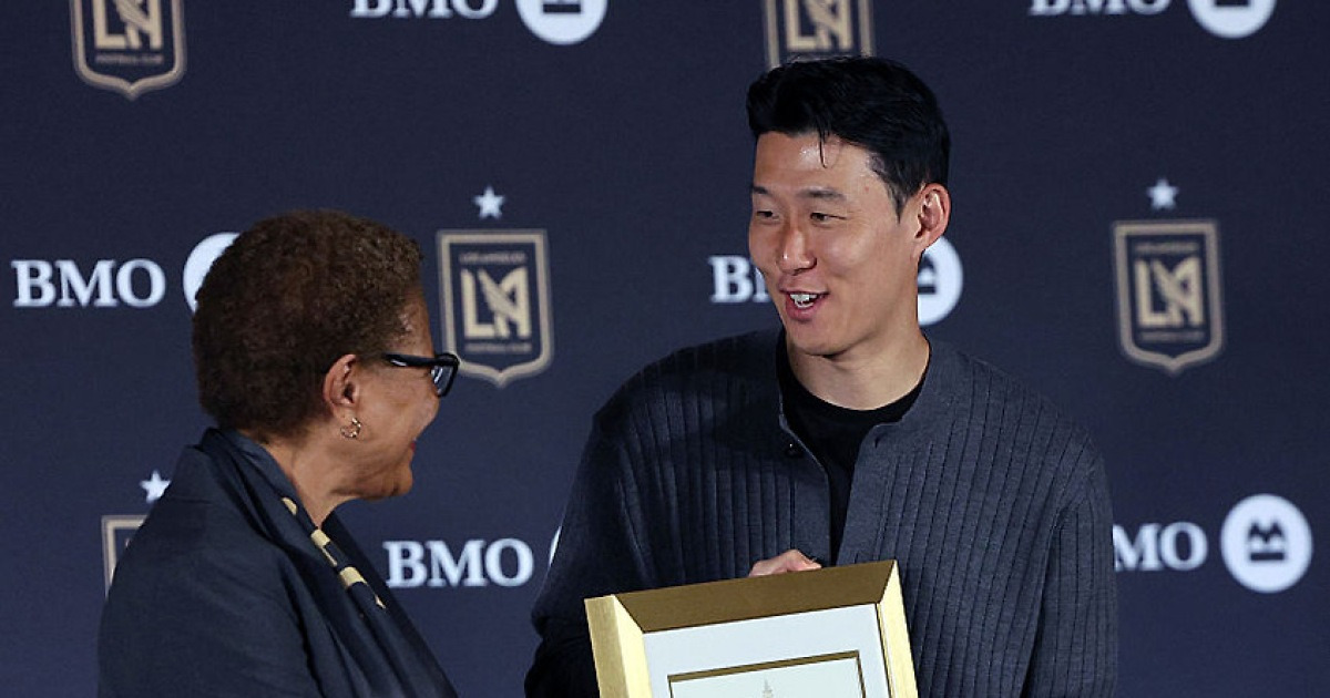 MLS 이적료 신기록이 끝이 아니었다, 손흥민 영입 위해 ‘파격 대우’ 약속…‘선수단 구성 의견 제시·영입 후보 추천’ 등 사실상 ‘단장급’ 막대한 권한 부여