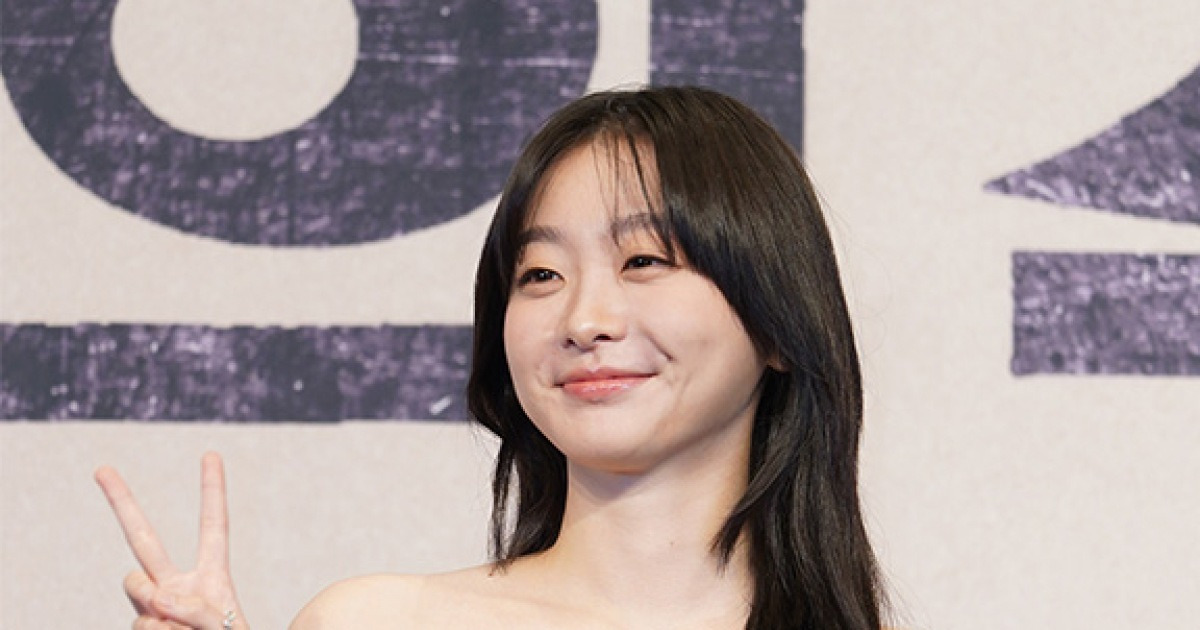 ‘신예은 바라기’ 김다미…‘백번의 추억’ 어리숙함으로 완성한 워맨스 [IS포커스]