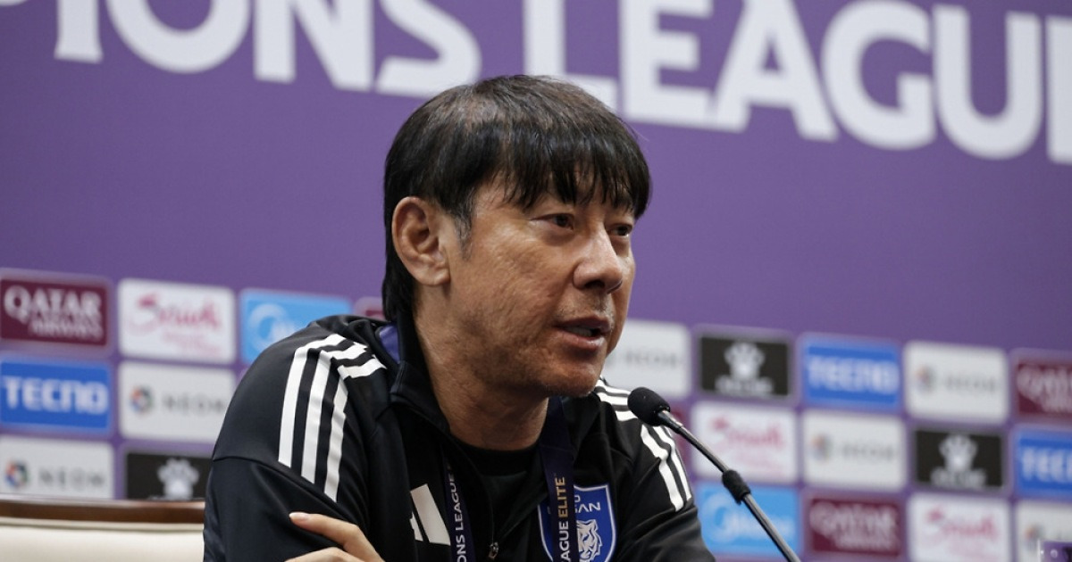 '中 상하이 천적' 울산, 4전 전승 도전... 신태용 감독 "이겨낼 의지와 능력 있다"