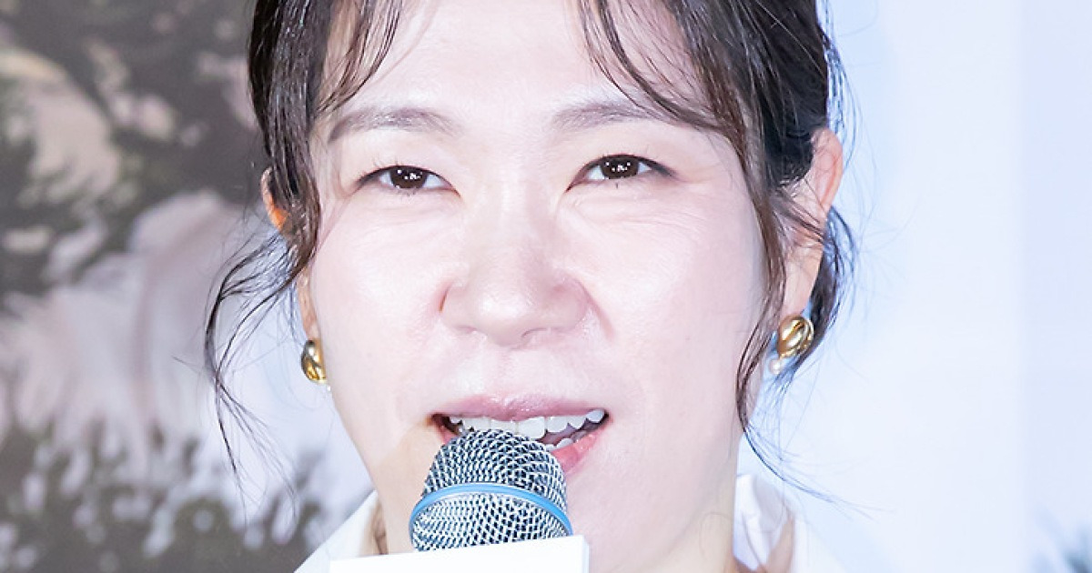 '어쩔수가없다' 염혜란 "범모 앞에서 발 동동 구르는 모습 편집돼 아쉬워"
