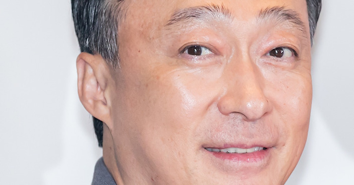 '어쩔수가없다' 이성민 