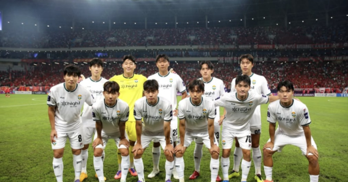 '로테이션 가동' 강원FC, ACLE 첫 패배...청두 원정에서 0-1로 무릎