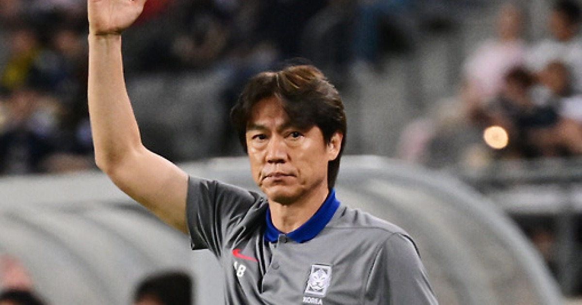 ‘박용우 OUT+수비수 11명’ 홍명보호, 퍼즐 맞추면 결국 ‘백3’ [A매치 와치]