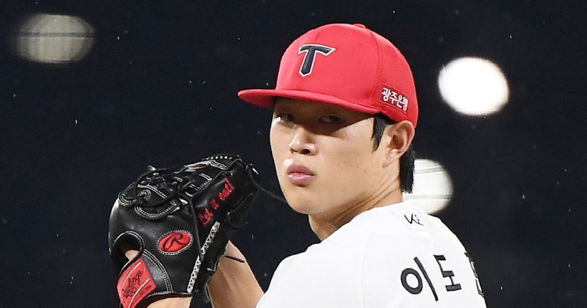'이도현 깜짝 데뷔승' 주전 돌아온 KIA는 강했다...힘 뺀 SSG 꺾고 4연패 탈출 [광주 현장]
