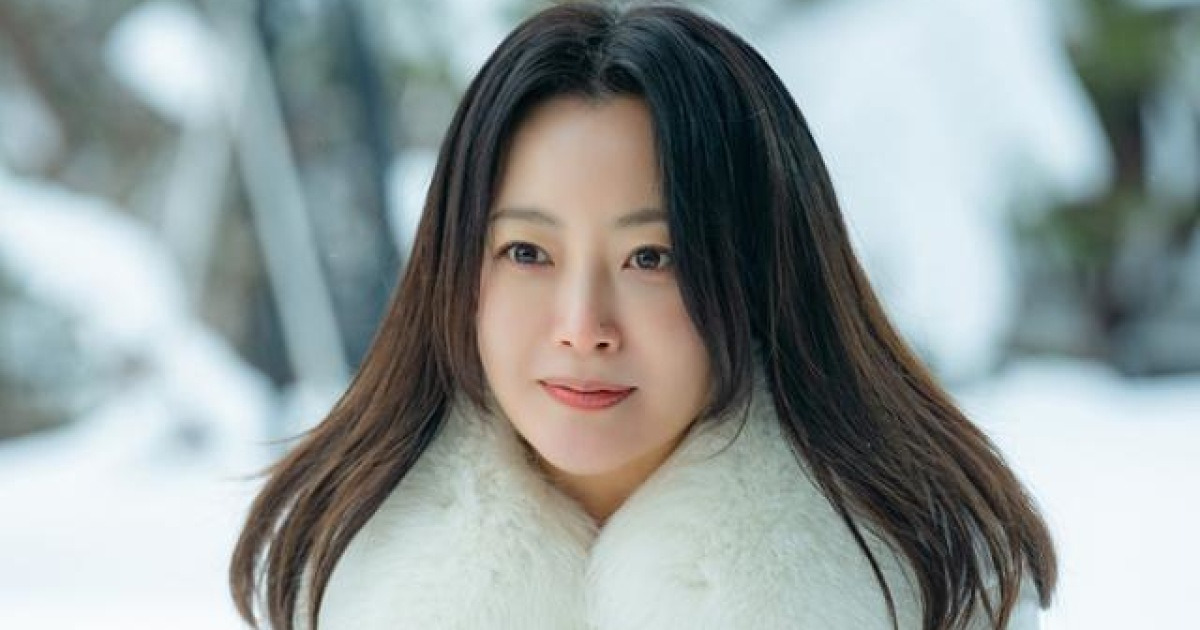 "늦게 낳은 외동딸"... 김희선, 오늘(2일) 모친상
