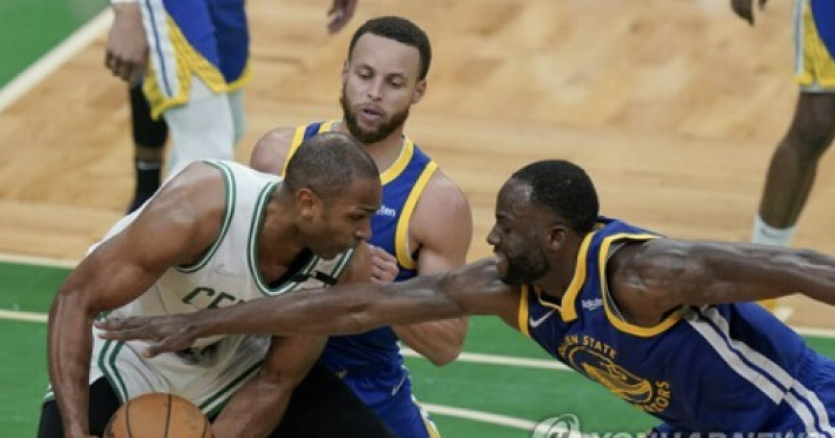 ‘평균 35.8세 라인업’ 호포드가 GSW 택한 이유 “이제 커리와 싸울 필요 없다”