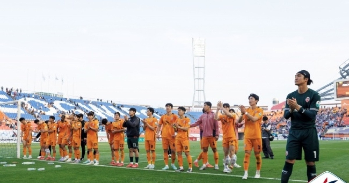 [공식발표] ‘4퇴장’의 결과…제주 제재금 800만 원 + 김동준 2경기 출장 정지 & 제재금 500만 원 + 이창민 제재금 500만원