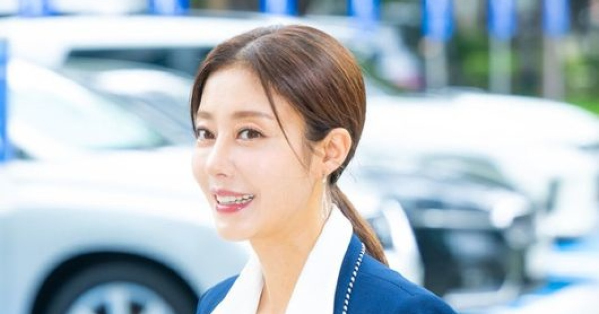 '돌돌싱' 이지현, 미용사로 새출발→지옥철 출근길.."7번 떨어져" (과몰입클럽)[핫피플]