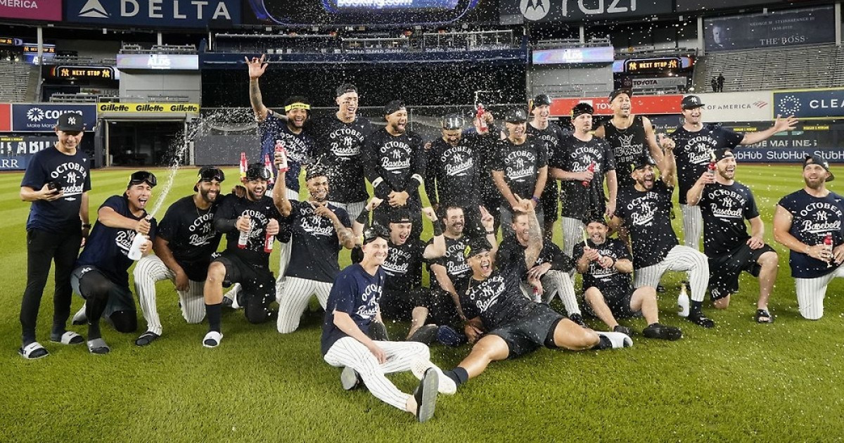 양키스, 보스턴 제압하며 DS 진출…디트로이트와 컵스도 승전보