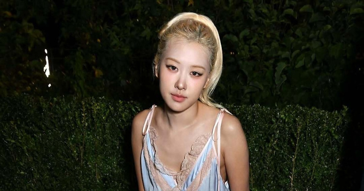 엘르 UK, 로제 인종차별 논란 사과… 팬 반응 여전히 싸늘