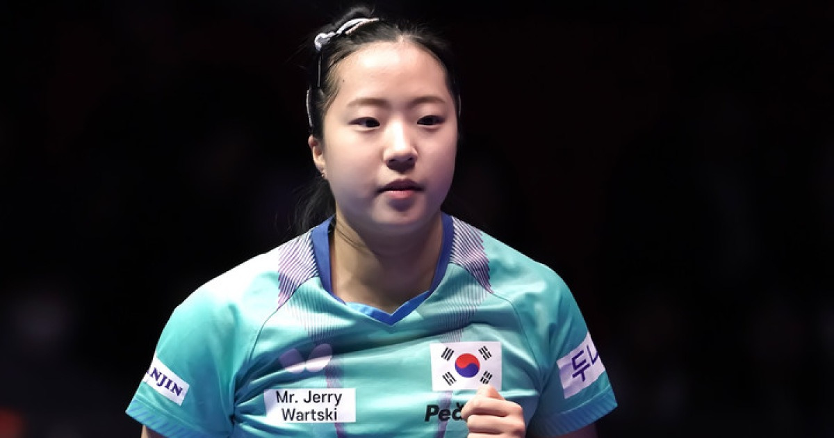 탁구 간판 신유빈, 한국 여자탁구 사상 최초 WTT 그랜드 스매시 단식 4강 진출 쾌거