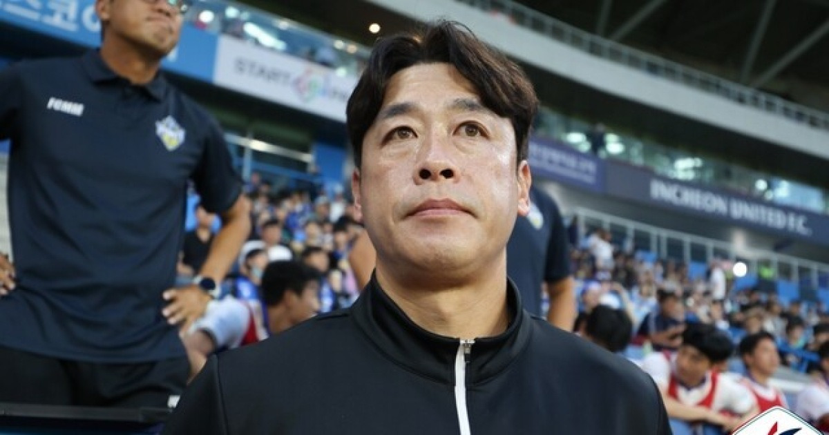 [오피셜] 충남아산, 배성재 감독과의 2년 동행에 마침표... 조진수 감독대행 체제로