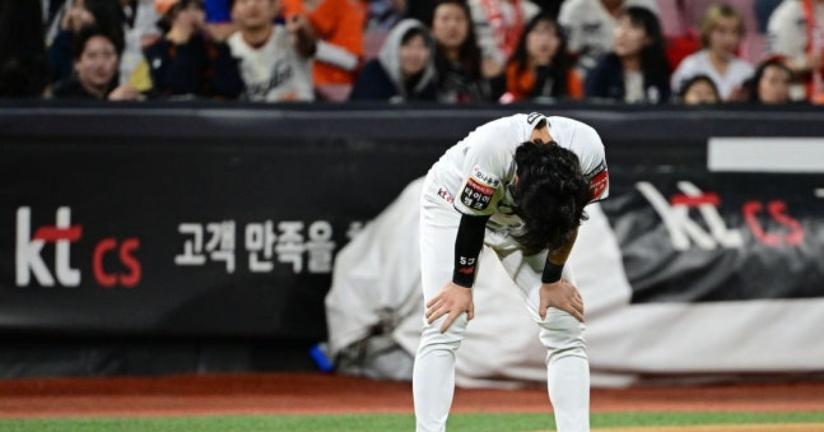 '거기서 귀루는 왜' KT 승리 날린 통한의 주루사, '5위 확정' 경우의 수 하나 날렸다 [수원 현장]