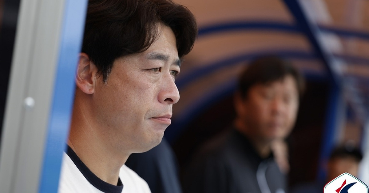 경기 전날 늦은 밤 '감독 퇴진' 기습 발표, '또' 석연찮은 충남아산·배성재 결별