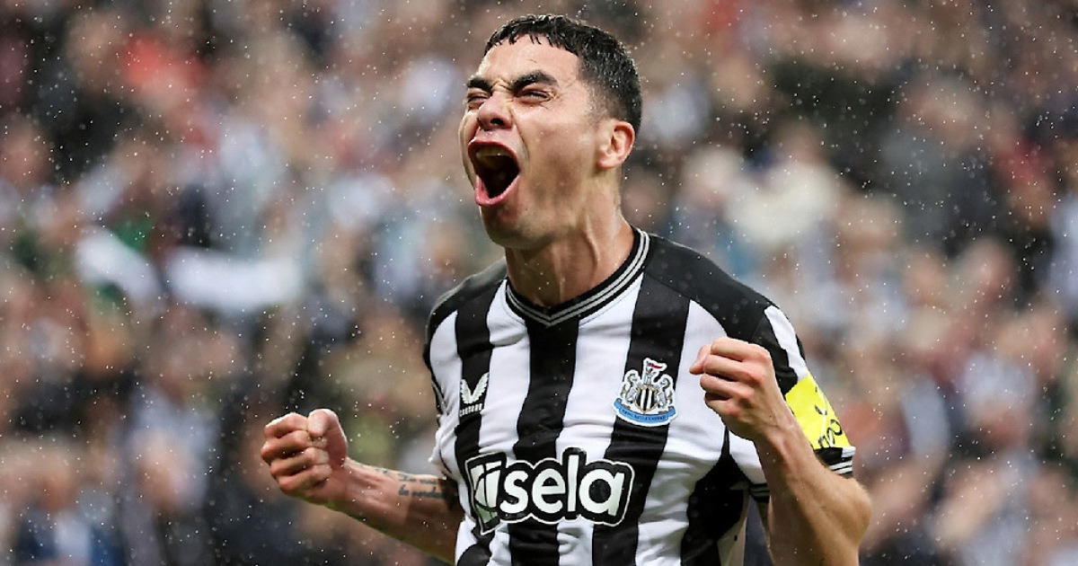 [오피셜] 손흥민 앞에서 한국 박살낸 前 EPL 리거 또 온다...파라과이, 한일전 명단 발표