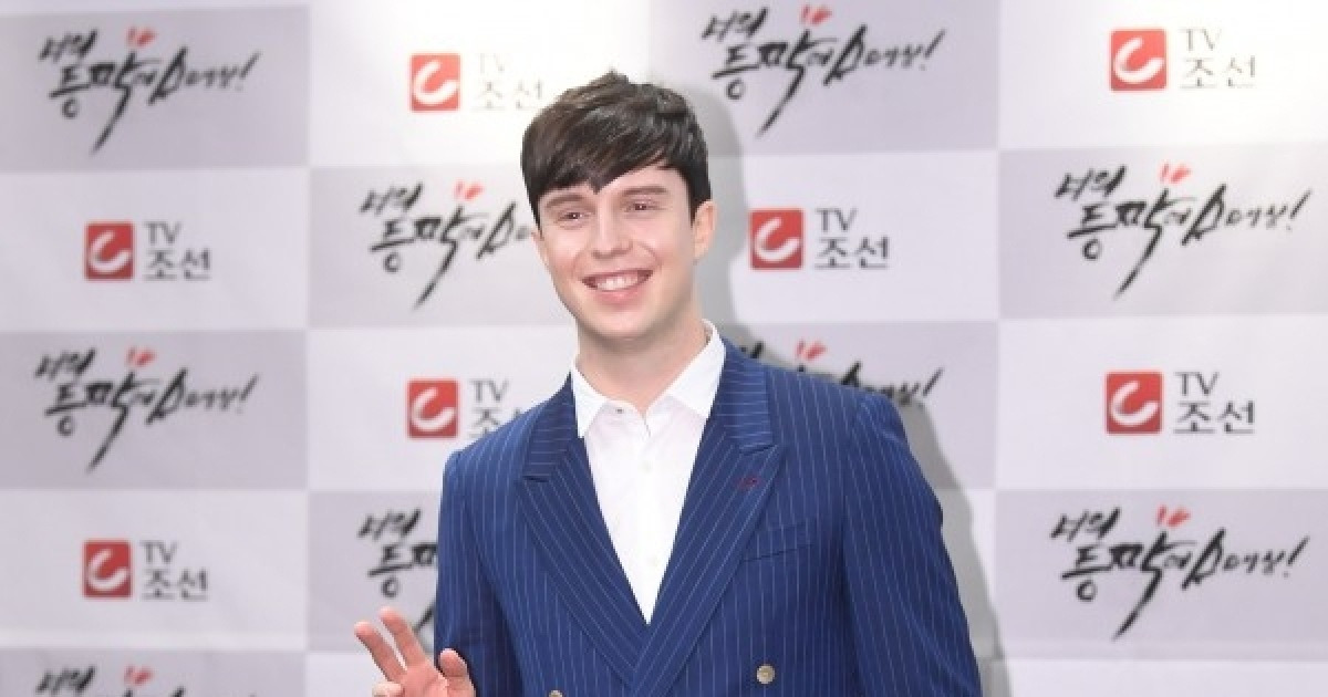 줄리안, 11일 비연예인 韓 연인과 결혼식…사회는 김숙