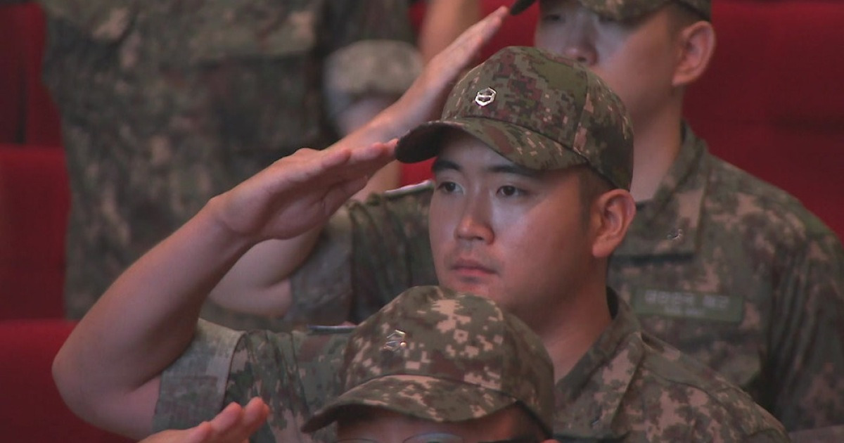 '장교 복무' 선택한 재벌가...인식·브랜딩·리더십 한손에