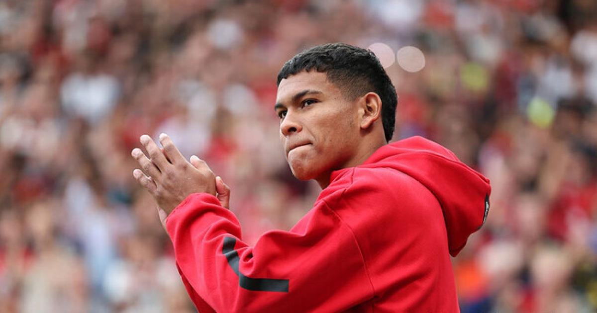 맨체스터 유나이티드서 보여준 것도 없는데…’홍명보호’ 상대로 데뷔전 치르나→첫 A대표팀 발탁