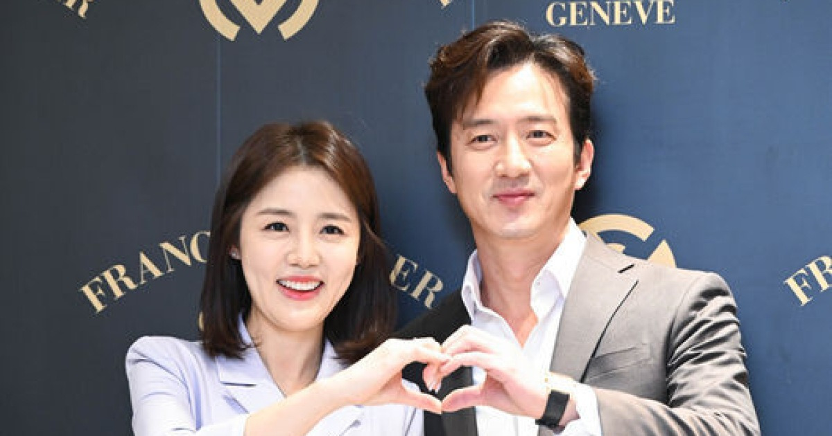 정준호 “♥이하정과 결혼식 식대만 4억…두바이 왕자, 축의금 1억 냈다”(‘독박투어4’)