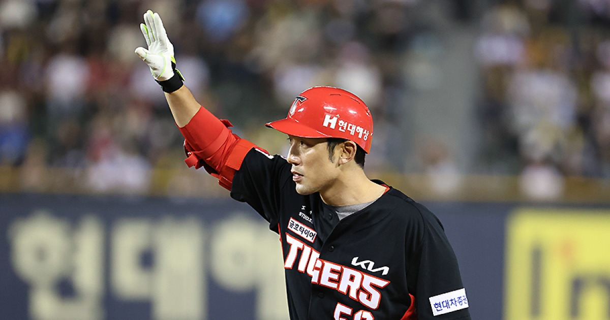 ‘8위 추락’ KIA 시즌 끝나자마자 칼바람 예고인가… 서건창 5억 계약 아니었다, 200안타 신화 이렇게 사라지나