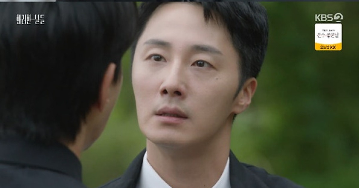 '화려한 날들' 정일우, 정인선 향한 마음 자각... 윤현민과 몸싸움 [종합]