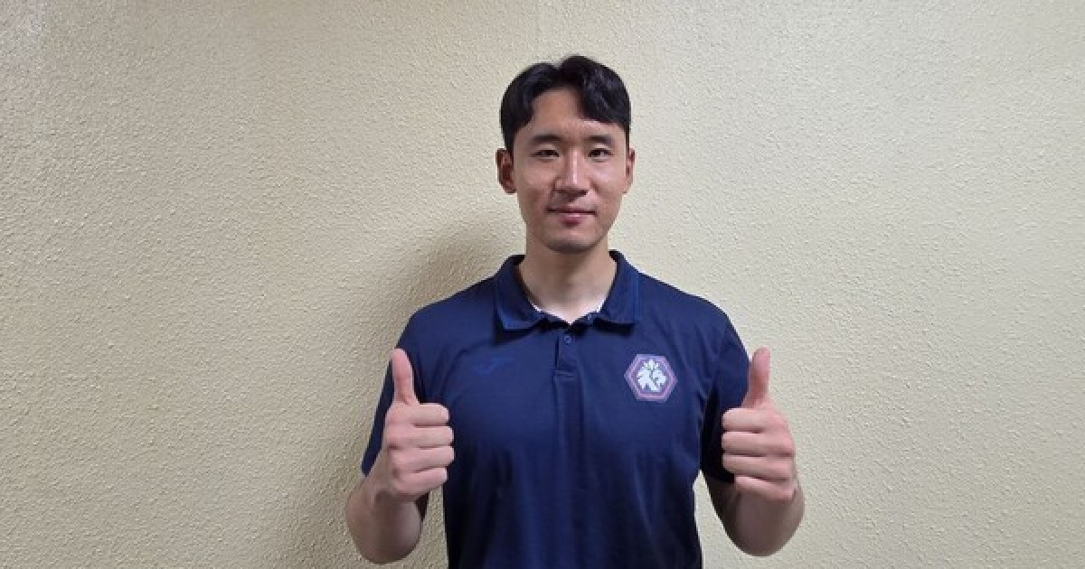 [현장핫피플] 3년 만 주전 도약 충북청주FC '창단멤버' 정진욱 "한 경기 한 경기 소중하게 생각하고 있어"
